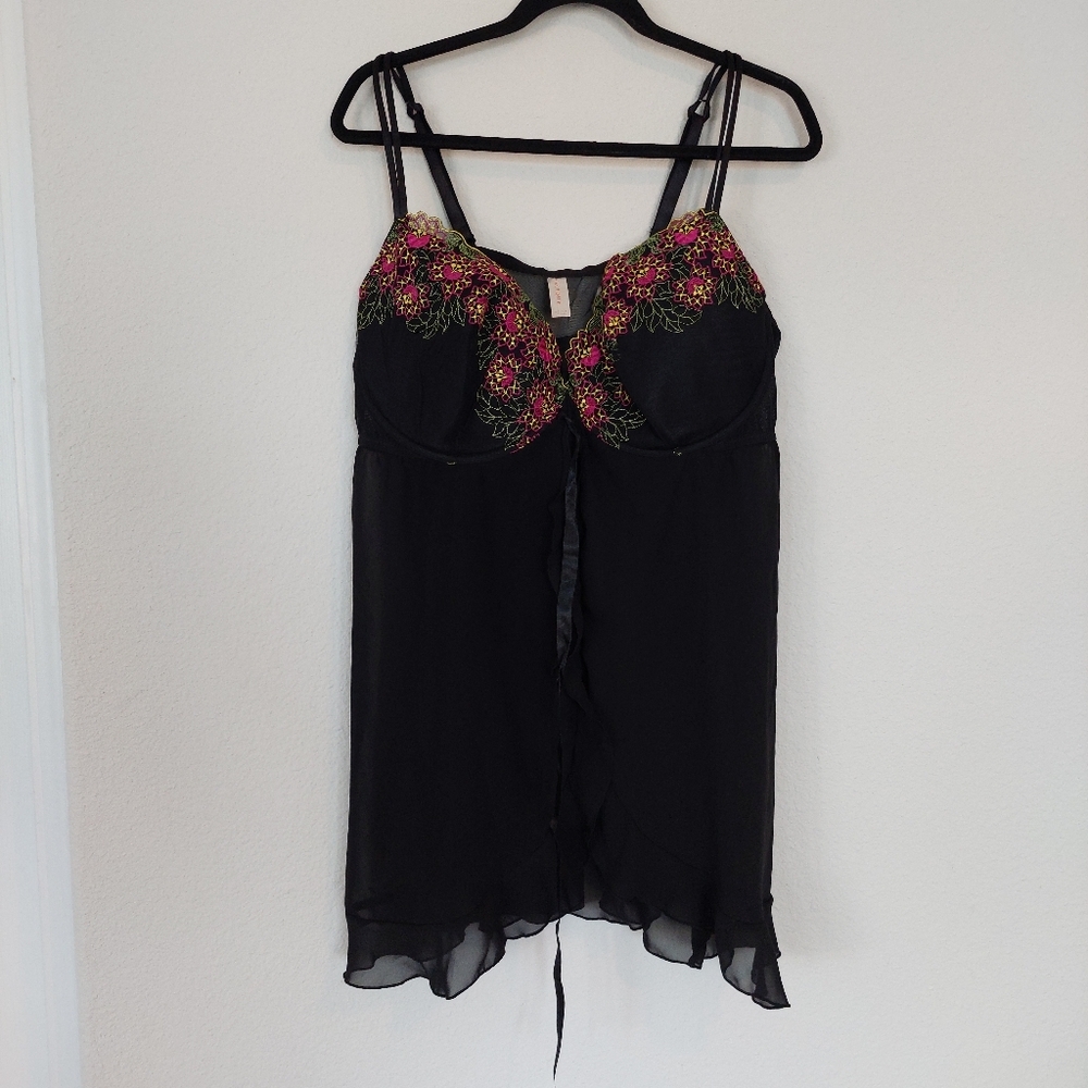 Cacique Plus Size Babydoll Black‎ Floral Embroided Nightgown Top Size 22/24
